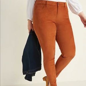 OldNavy HighRise SecretSlim Pockets Corduroy Pants